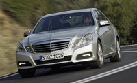2010 Mercedes-Benz E550  (select to view enlarged photo)