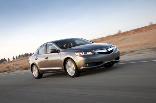 2015 Acura ILX 5-Spd AT w/Technology Package 
Review by Carey Russ (select to view enlarged photo)