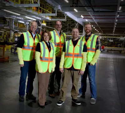 ford f series workers (select to view enlarged photo)