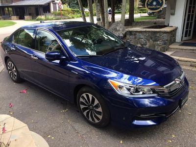 2017 Honda Accord Hybrid EX-L (select to view enlarged photo)