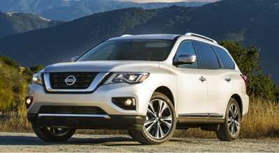 2018 Nissan Pathfinder Platinum 4WD (select to view enlarged photo)