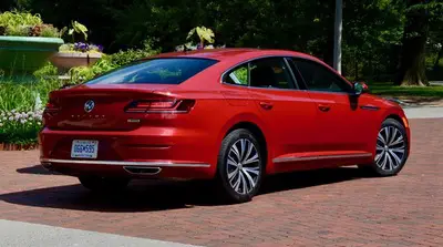 2019 Volkswagen Arteon (select to view enlarged photo)