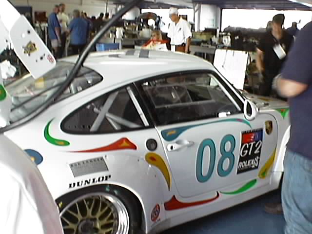 #08 PK Sport Porsche 911 (GT2)