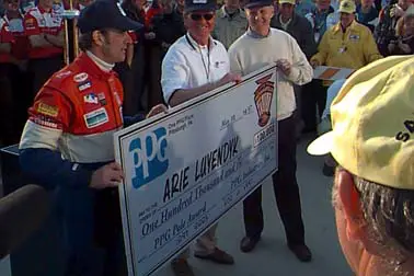 Luyendyk with 
$100,000 PPG Pole Prize