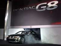 2007 Chicago Auto Show: All New Pontiac G8 Accelerates New Era of Rear-Wheel-Drive Performance - VIDEO ENHANCED