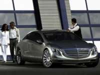 2007 Frankfurt Motor Show - Mercedes-Benz F 700 Concept Redefines Luxury