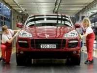 Porsche Celebrates Production of 200,000th Cayenne SUV