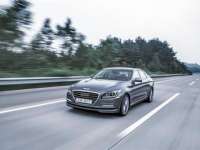 Hyundai Genesis Receives "Luxury Car Of The Year" Award From Popular Mechanics