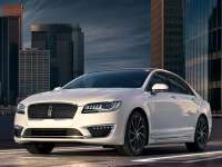 HEELS ON WHEELS: 2017 LINCOLN MKZ REVIEW