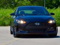 2019 Hyundai Veloster R-Spec Review - Save The Manuals