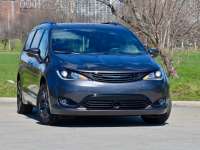2019 Chrysler Pacifica Hybrid Review by Larry Nutson - It's E15 Approved