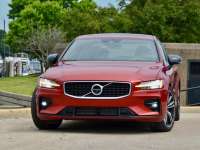 2019 Volvo S60 Review by Larry Nutson