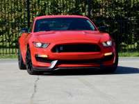 2019 Shelby GT350 Review By Larry Nutson