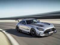The New 720 HP Mercedes-AMG GT Black Series