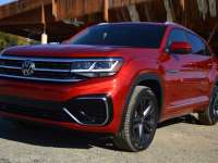 2020 Volkswagen Atlas Cross Sport SE with Technology R-Line Review by David Colman +VIDEO