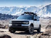 All-New Bronco Sport Lifestyle Accessory Bundles Enhance the Adventure Right from the Dealer