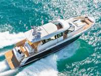 Tiara Yachts Debuts EX 60 at Miami International Boat Show
