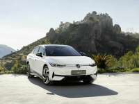 World Premiere Video Of 2025 Volkswagen ID.7 EV With 435 Mile Range
