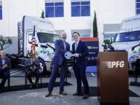 Hyzon Delivers First Four Fuel Cell Electric Vehicles to Performance Food Group